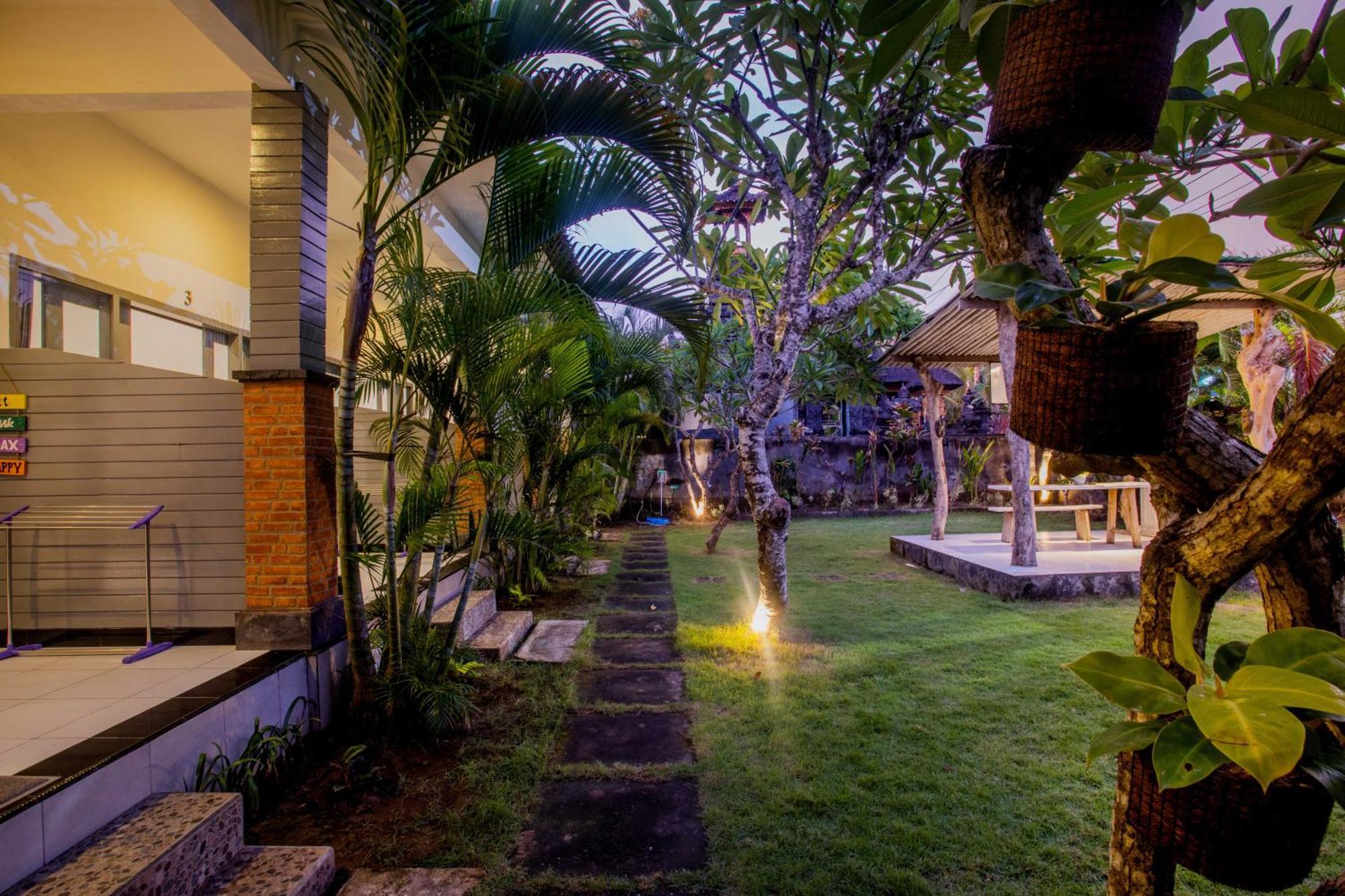 Jeje Fortis Guest House Nusa Lembongan Exterior foto