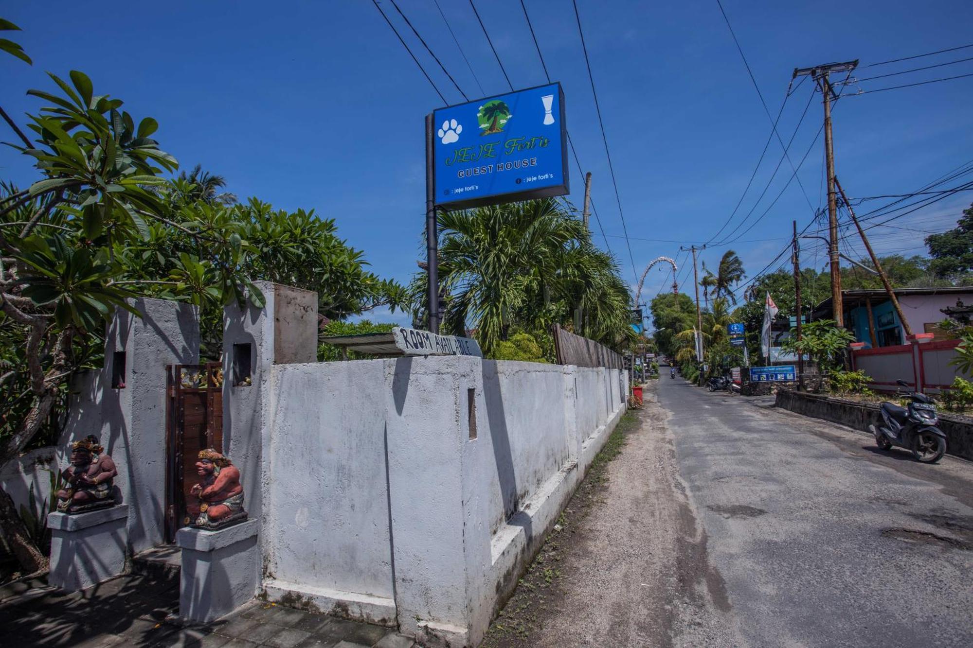 Jeje Fortis Guest House Nusa Lembongan Exterior foto